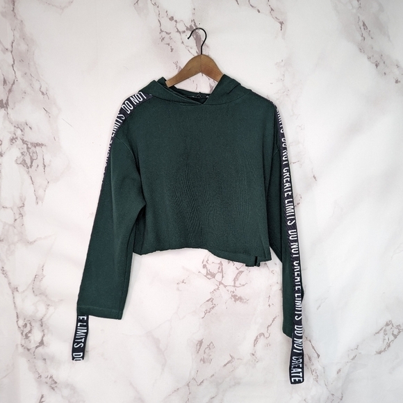 Zara Hoodie Sweatshirt Size Small Crop Green Do Not Create Limits Long Trafaluc - Picture 2 of 12